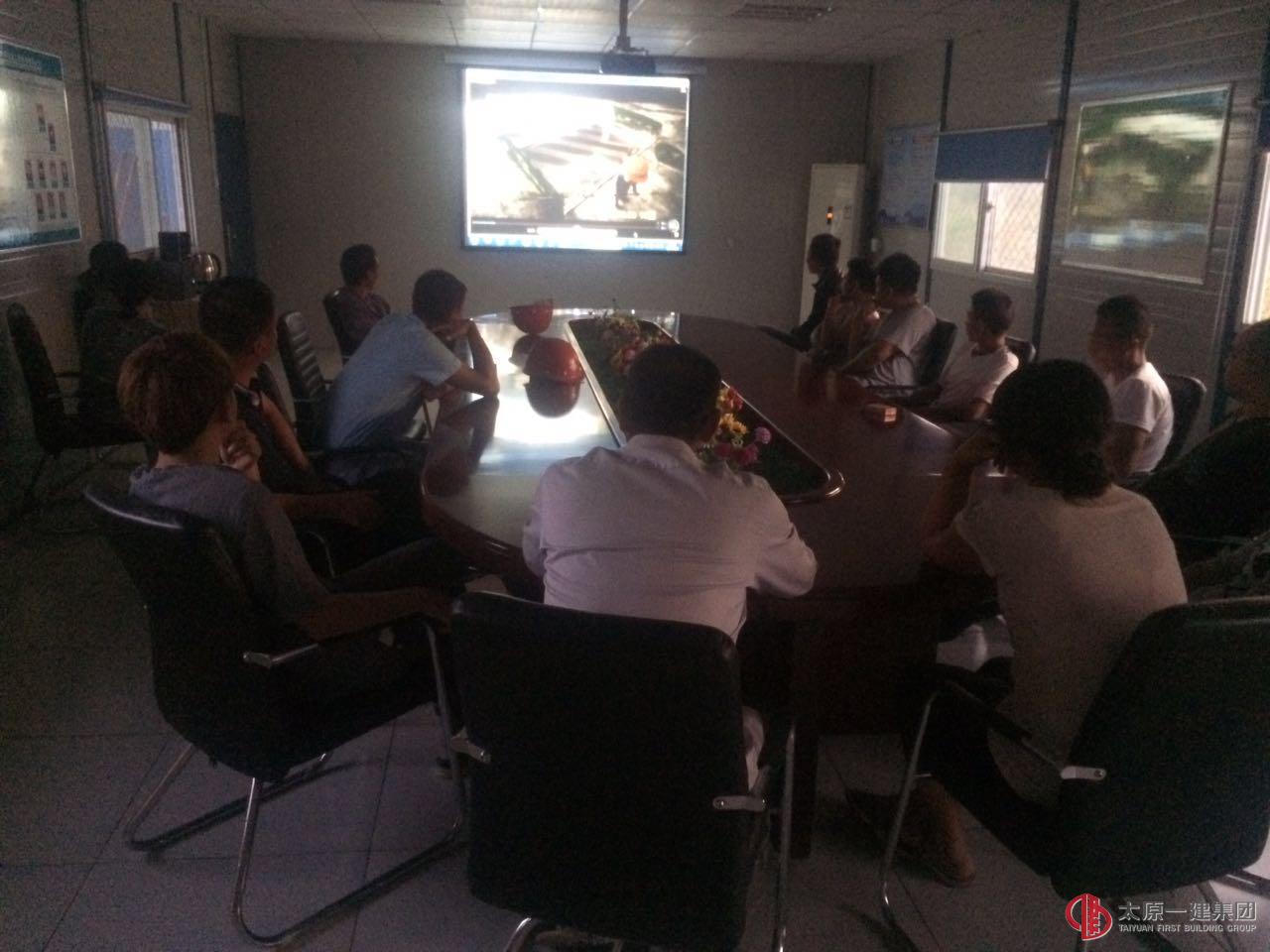 直属六分公司召开九月份安全、生产例会